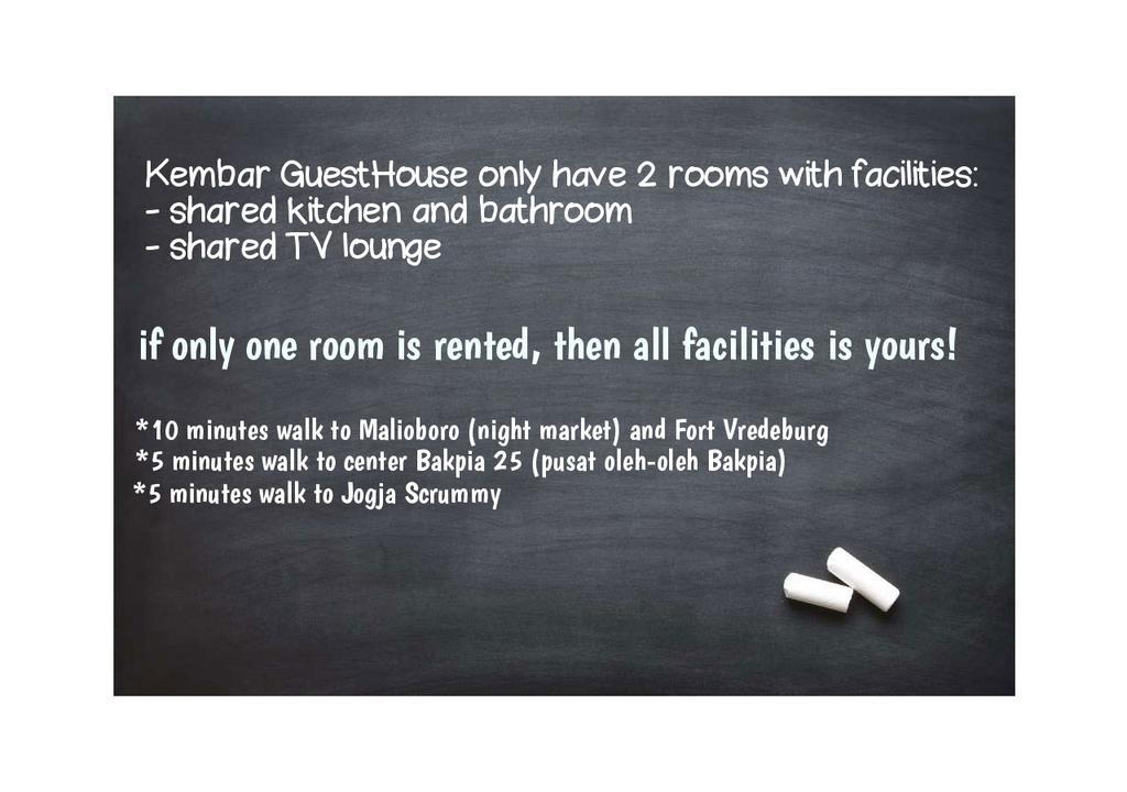 Kembar Guesthouse ยอกยาการ์ตา ภายนอก รูปภาพ